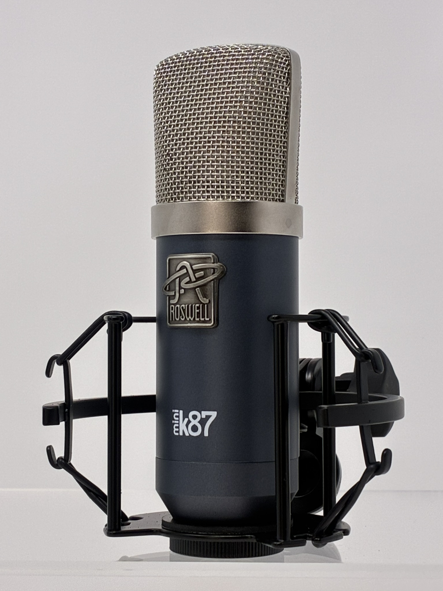 厳選されたカプセルとコンポーネントで透明感のあるサウンドを実現