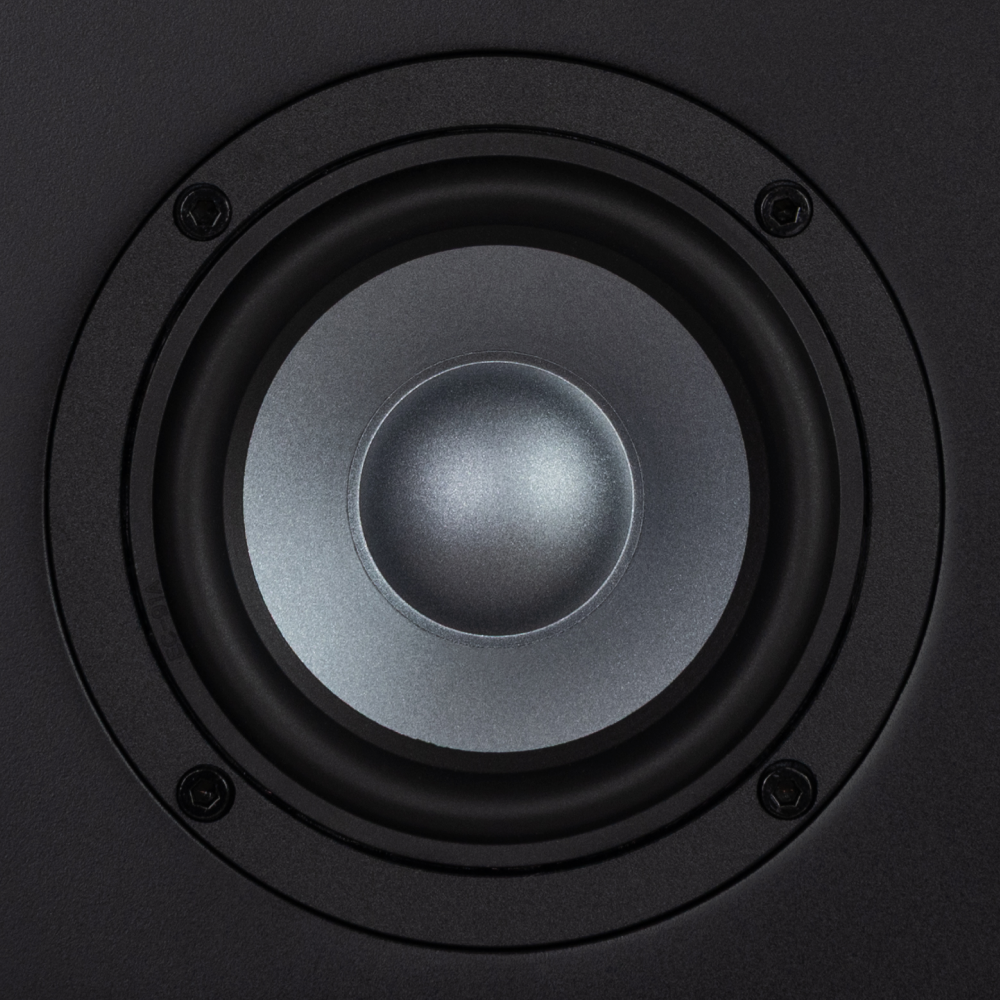クリアーで深いローエンドを実現する CAL ダイアフラム ウーファー